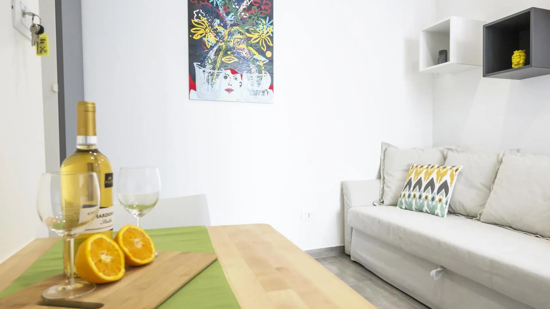 Artemide House - Monolocale Ortigia Wifi contacts